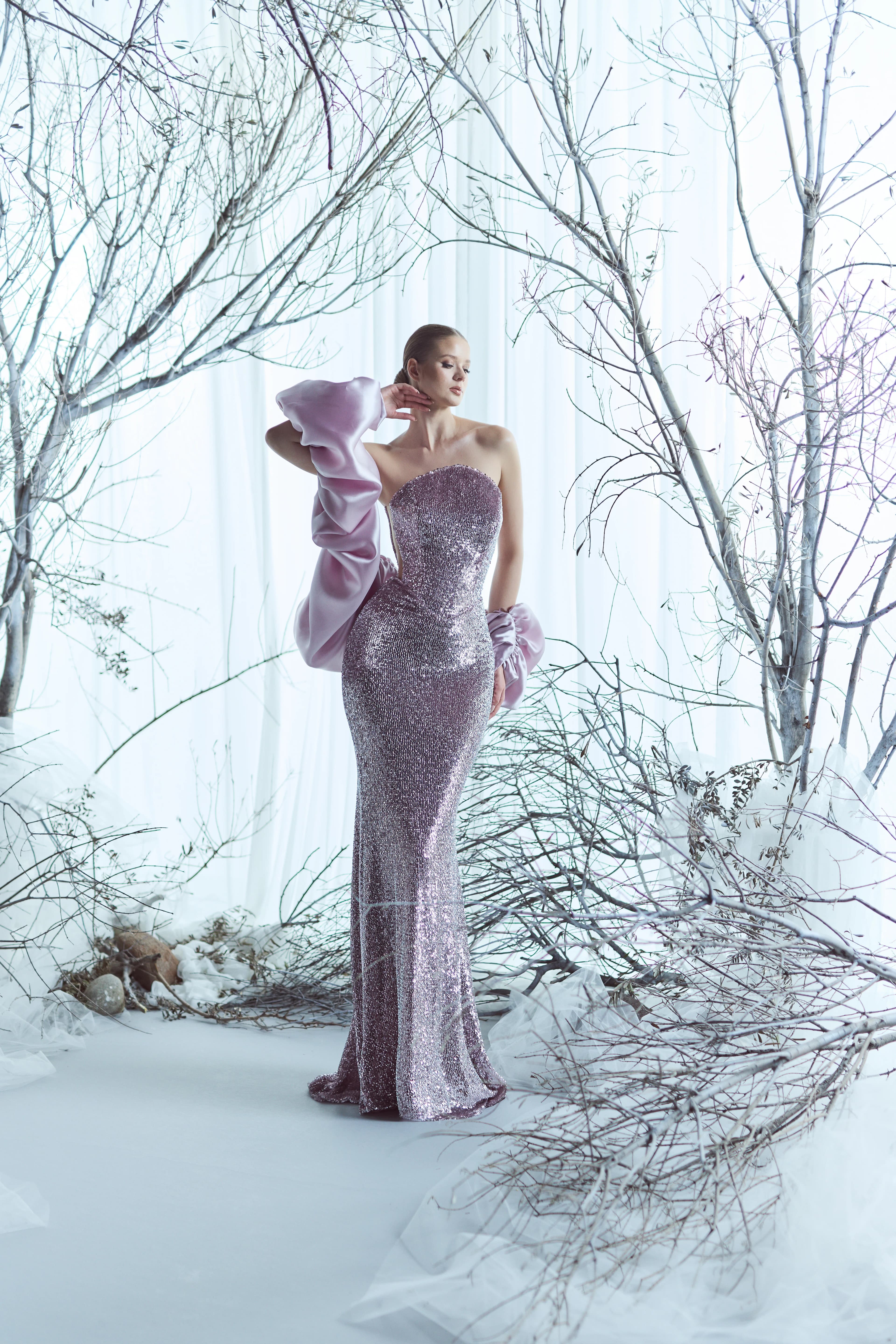 Straplez, Payetli, Giydirme Kol Detaylı Balık Model Elbise